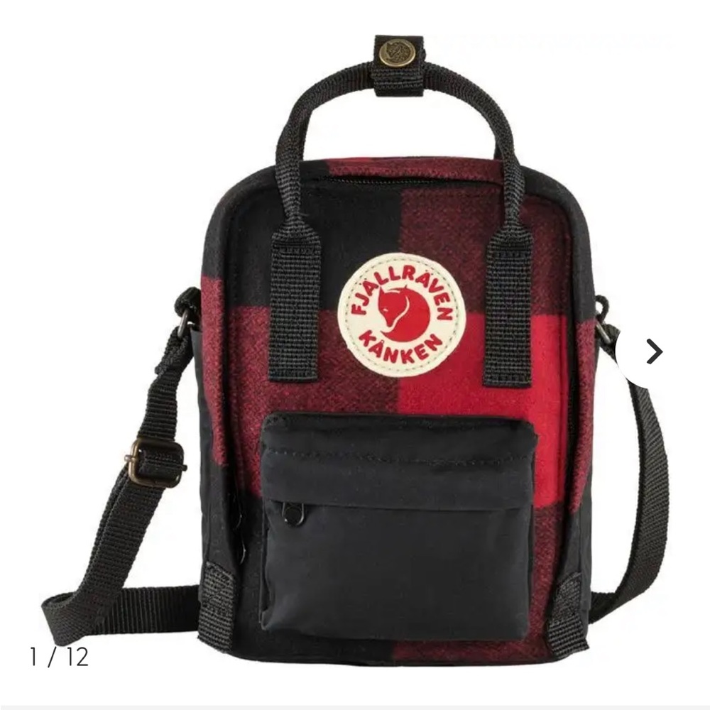 Fjallravon Kanken rewool sling bag worn once